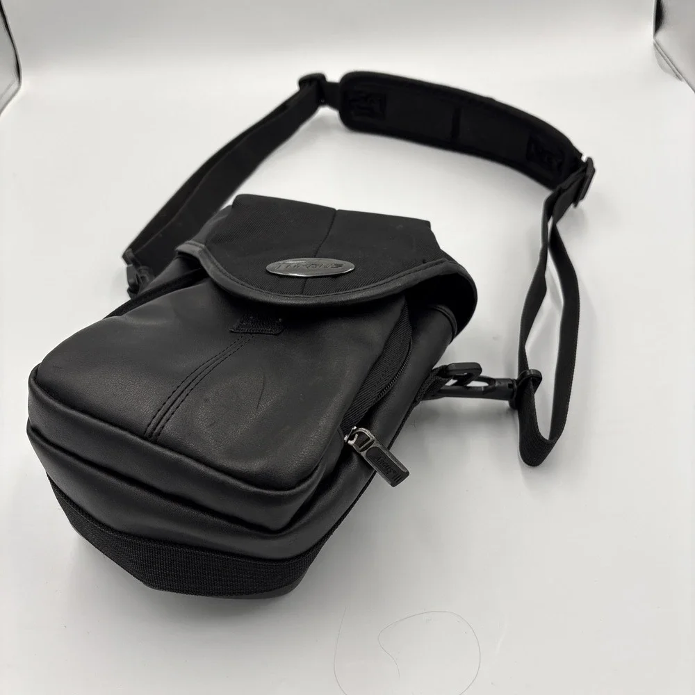 Targus Camera Case Bag Multi Pocket Black Gray Shoulder Strap Cross Body